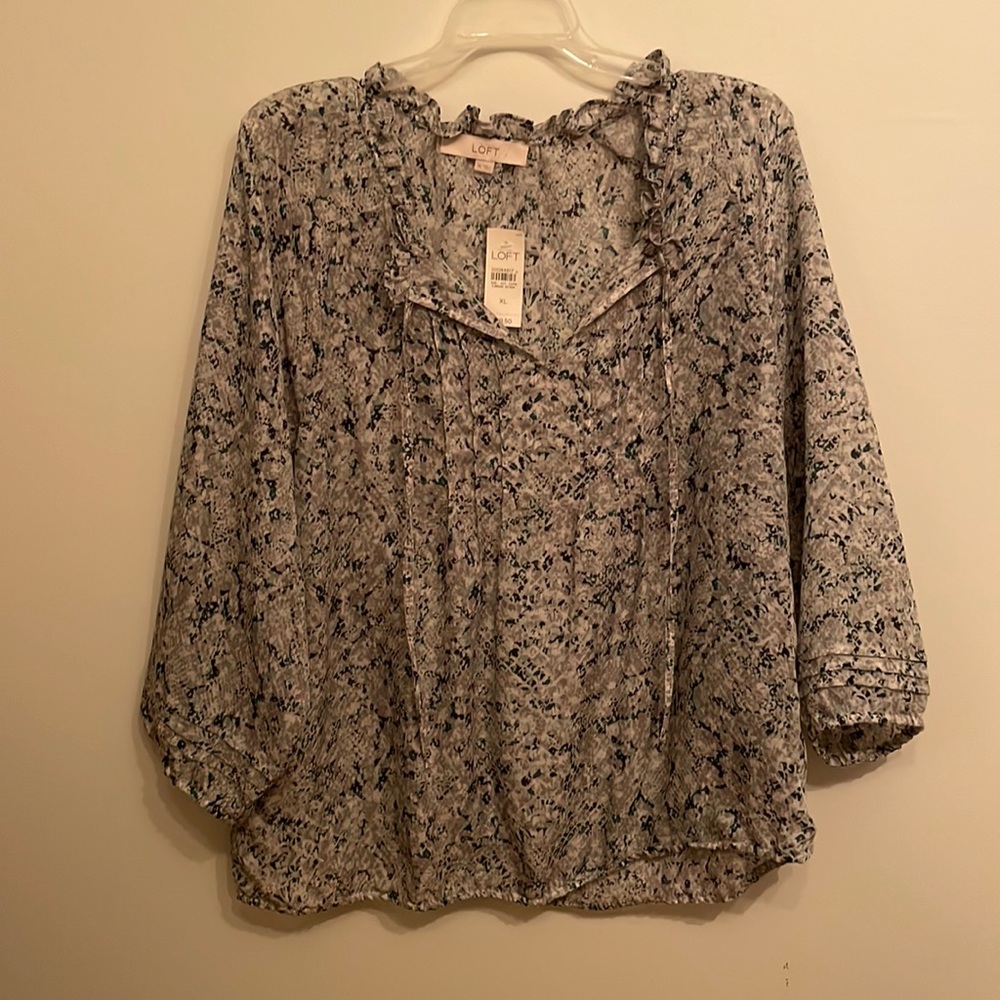 New LOFT blouse size XL